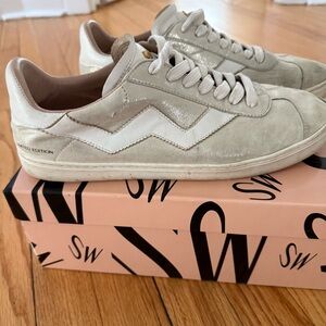 Stuart Weitzman Leather Suede  SZ 9 Sneakers Womens Limited Edition